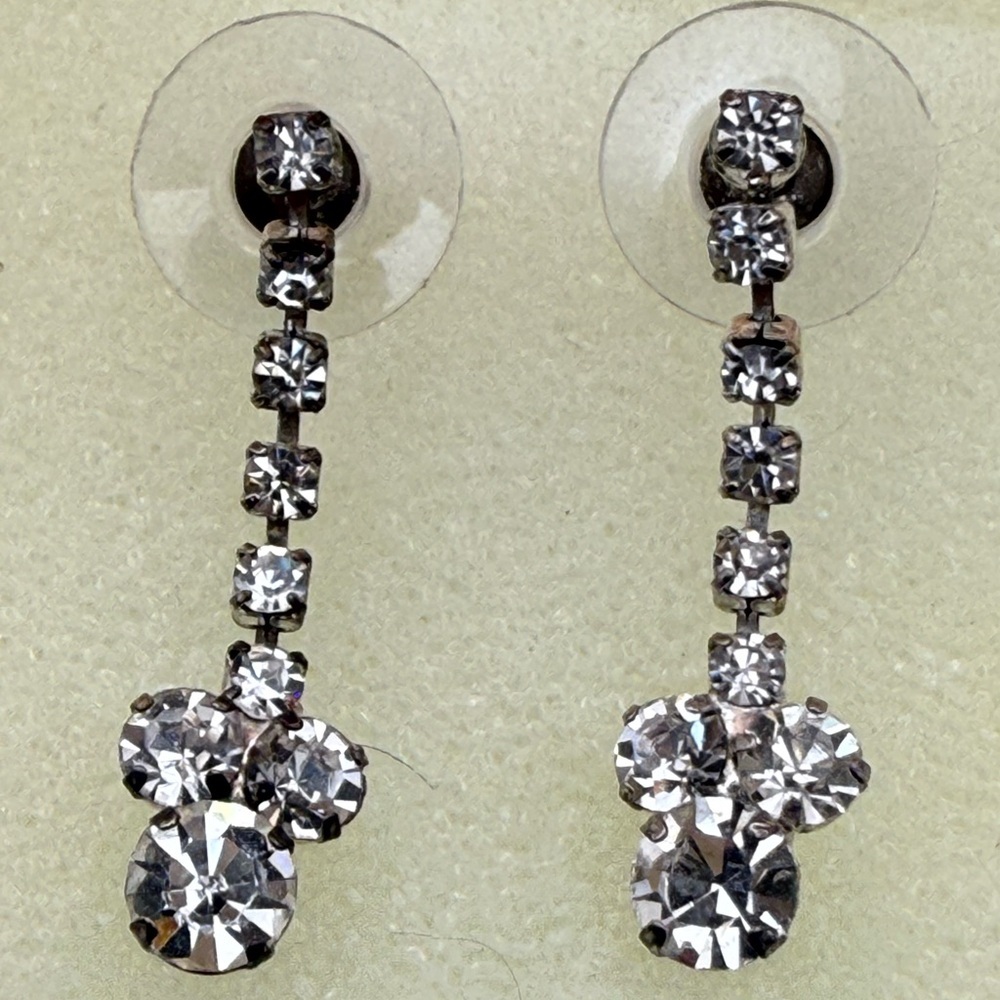 Elegant Silver Drop Earrings - Picture 2 of 5